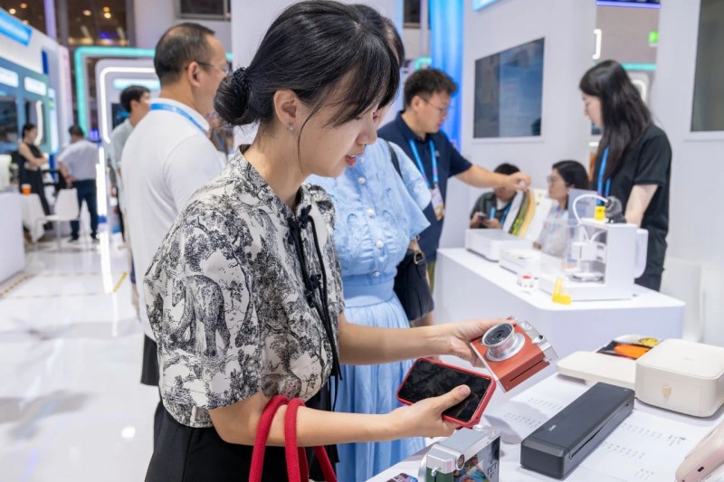 j9国际站备用拍照照片打印机.jpg